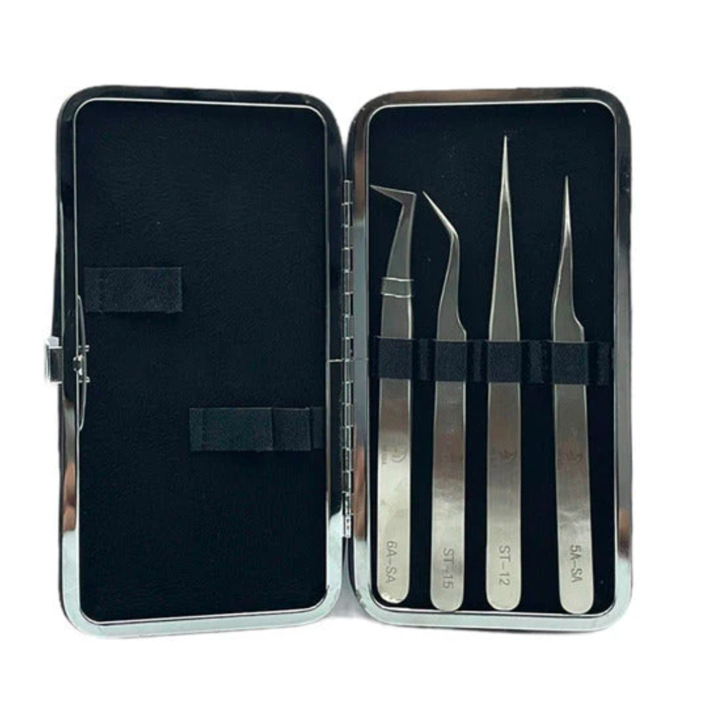 Estuche con 4 pinzas negro